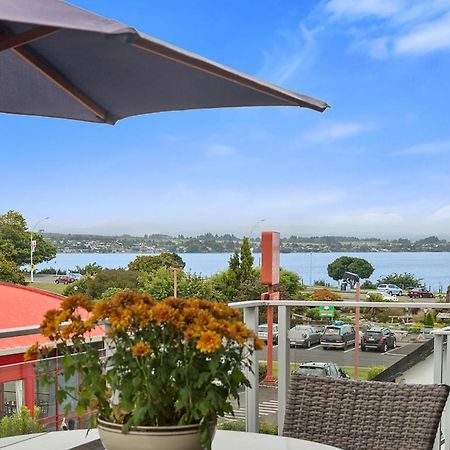 Relax On Roberts - Taupo Holiday Home Экстерьер фото