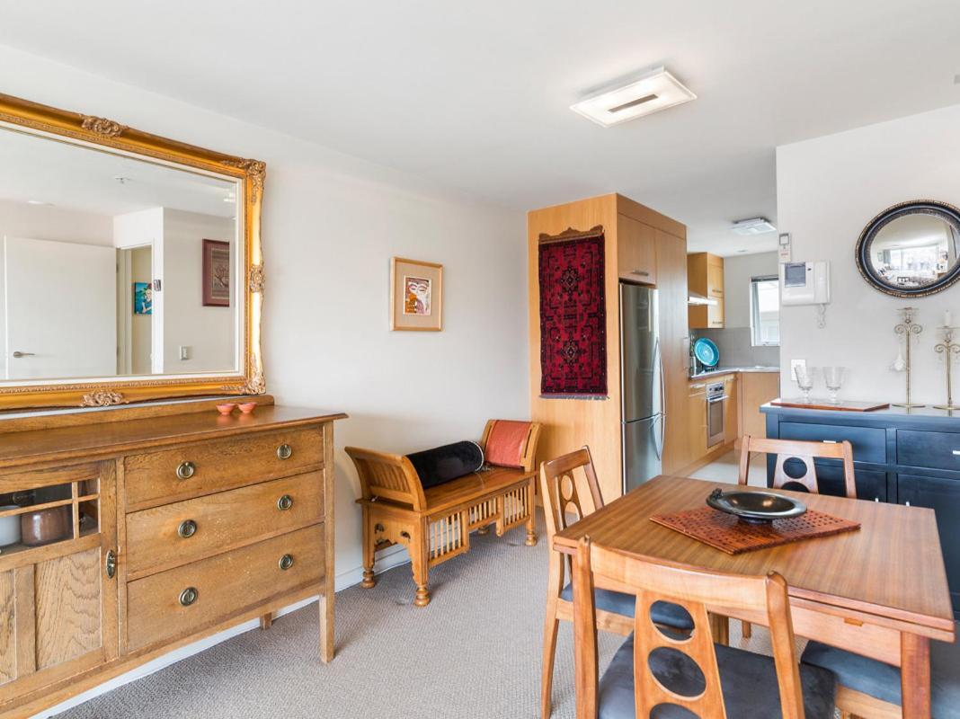 Relax On Roberts - Taupo Holiday Home Экстерьер фото