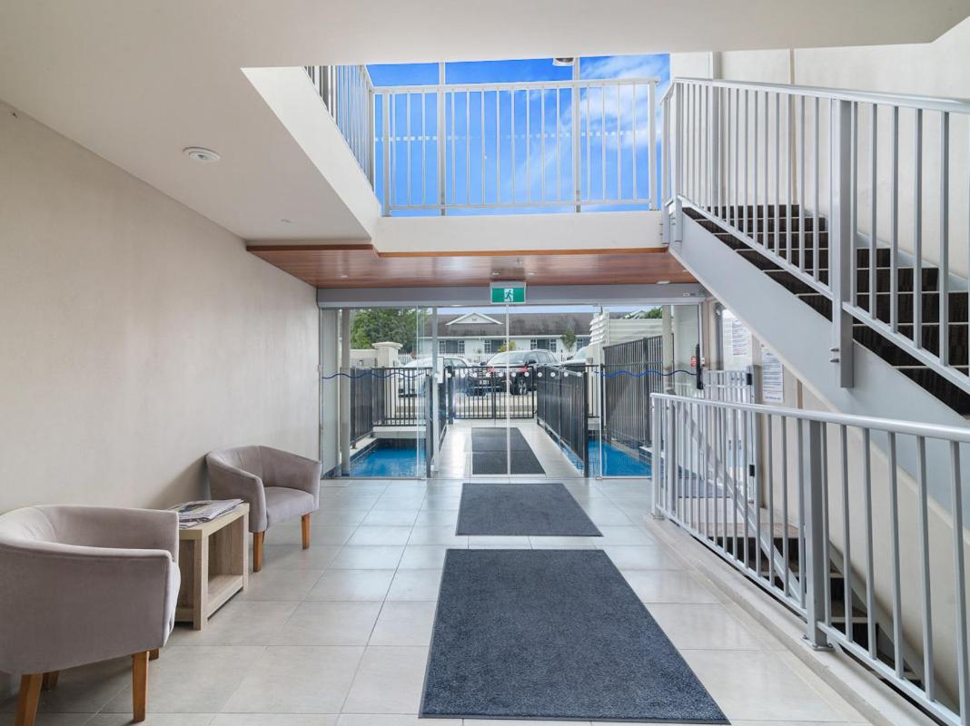Relax On Roberts - Taupo Holiday Home Экстерьер фото